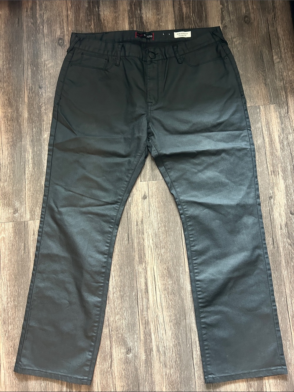 GUESS Men's Black Slim Straight Jeans